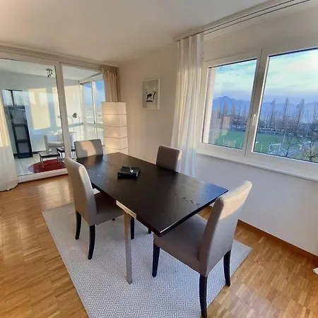 144 Your Bright And Spacious By The Апартаменты